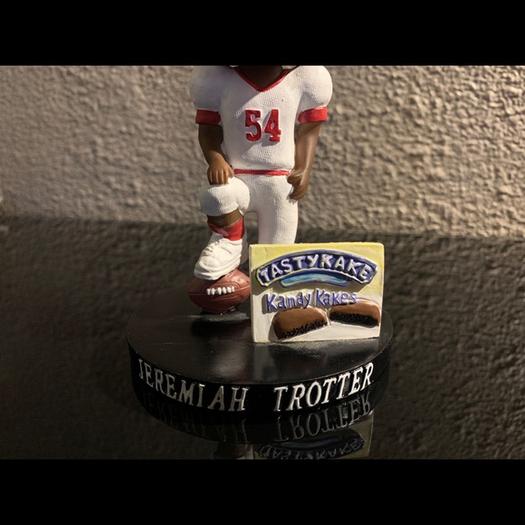 Jeremiah Trotter Tasty Cake Bobble Head # 1 Of 5000 Very Rare Washington DC - Picture 6 of 7
